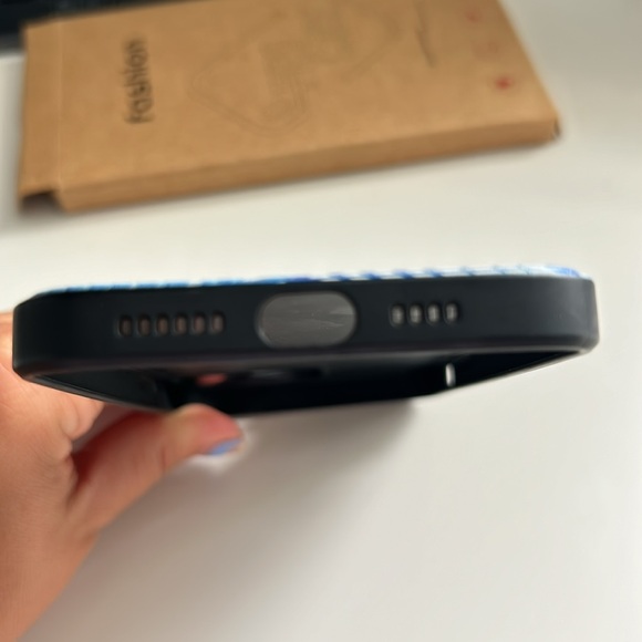 NWT iphone 14 Phone Case, Van Gogh Landscape Aesthetic Art Blue Phone Case - Picture 4 of 6